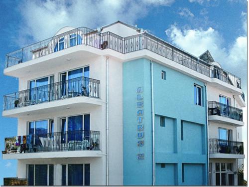 Albatros 2 Family Hotel Kiten  Exterior foto